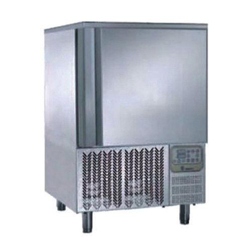 坐在男人嘴上让他添在线视频