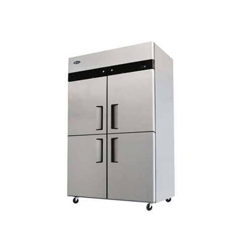 坐在男人嘴上让他添在线视频